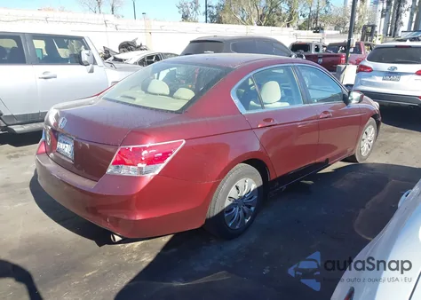 2010 Honda Accord 2.4 Lx z USA, uszkodzony, nr VIN 1HGCP2F35AA042652